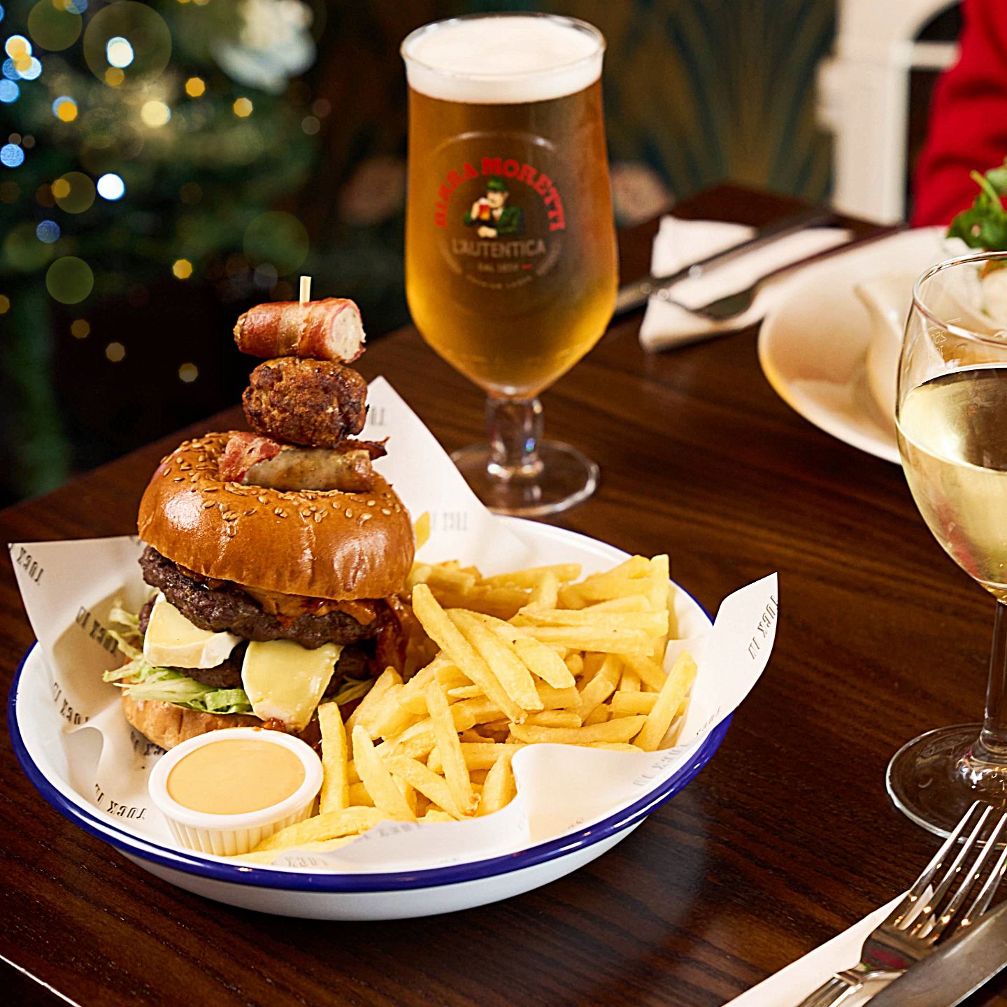 Festive Lunch & Dinner at The Bridge Inn in Brewood